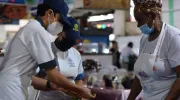 Cali Délice 2022 Estudiantes de gastronomía con Basilia de Galería Alameda