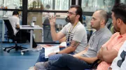 Estudiante de Ingeniería Mecánica diseñaron juegos interactivos para explicar un principio físico a menores de edad Estudiante de Ingeniería Mecánica diseñaron juegos interactivos para explicar un principio físico a menores de edad