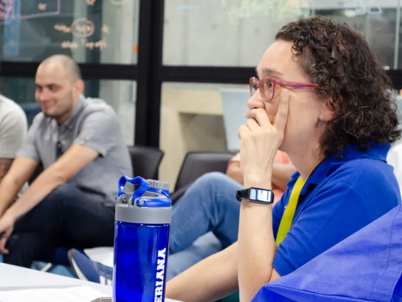 Estudiante de Ingeniería Mecánica diseñaron juegos interactivos para explicar un principio físico a menores de edad Estudiante de Ingeniería Mecánica diseñaron juegos interactivos para explicar un principio físico a menores de edad