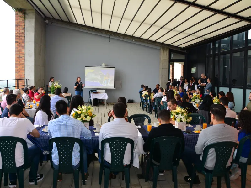 Encuentro de Egresados de Posgrados de la Facultad de Ciencias Económicas y Administrativas