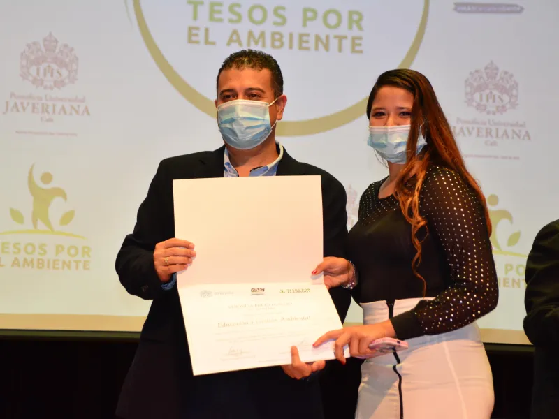 Se gradúa la primera Cohorte de Tesos por el Ambiente