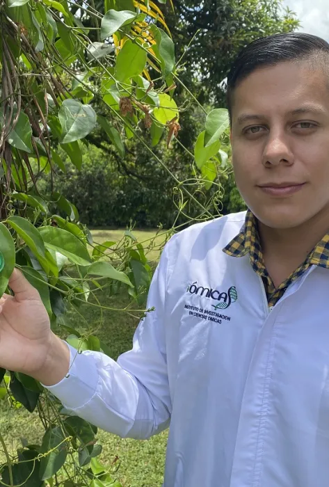 Estudiante de doctorado creó un sensor para medir la producción de glucosa molecular en plantas